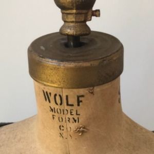 Meet your Posher, Wolfy